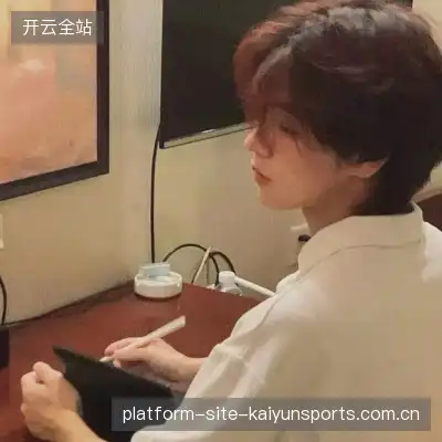 韶诚洁